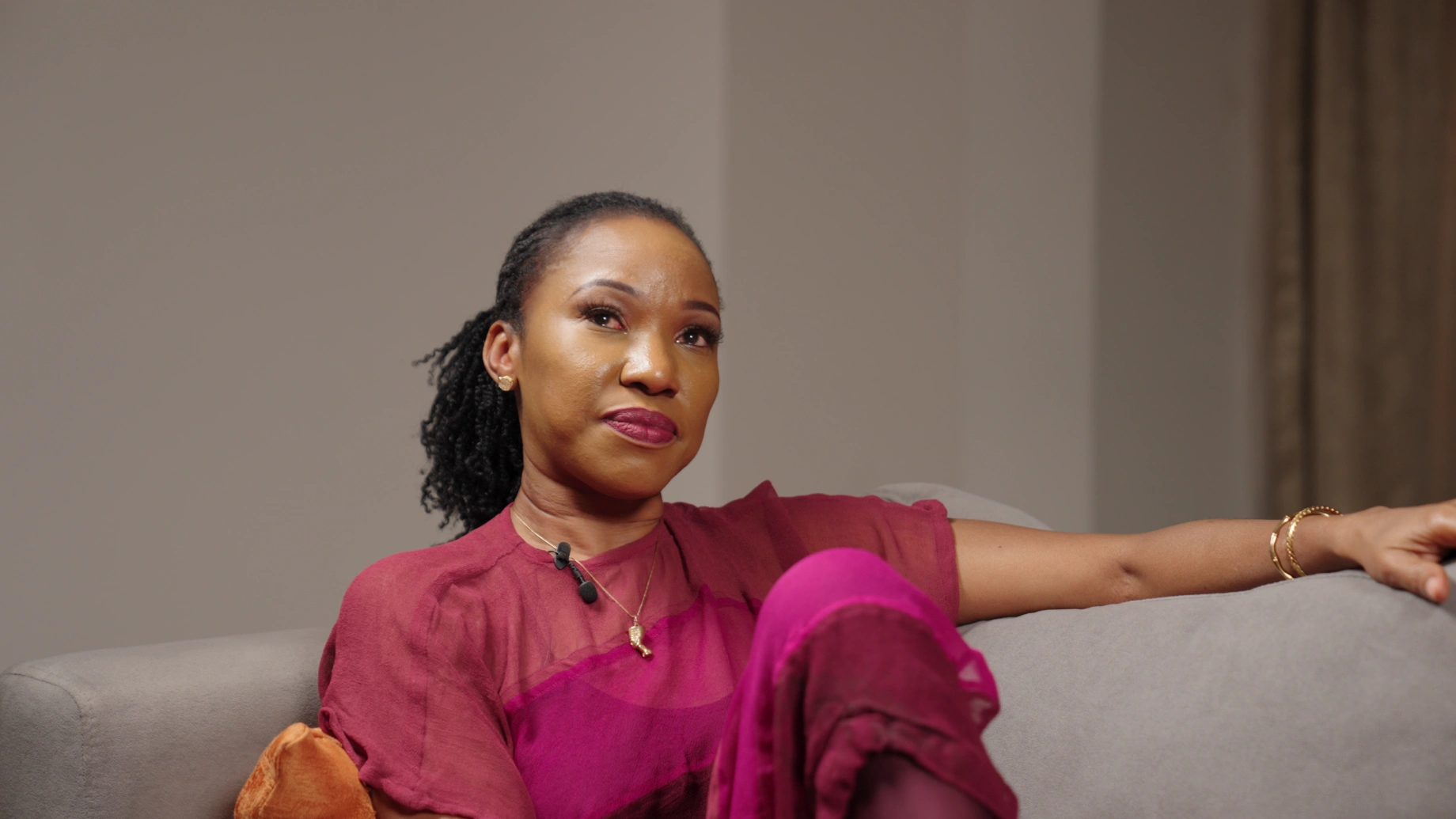 INTOMESEE: Laide Oropo